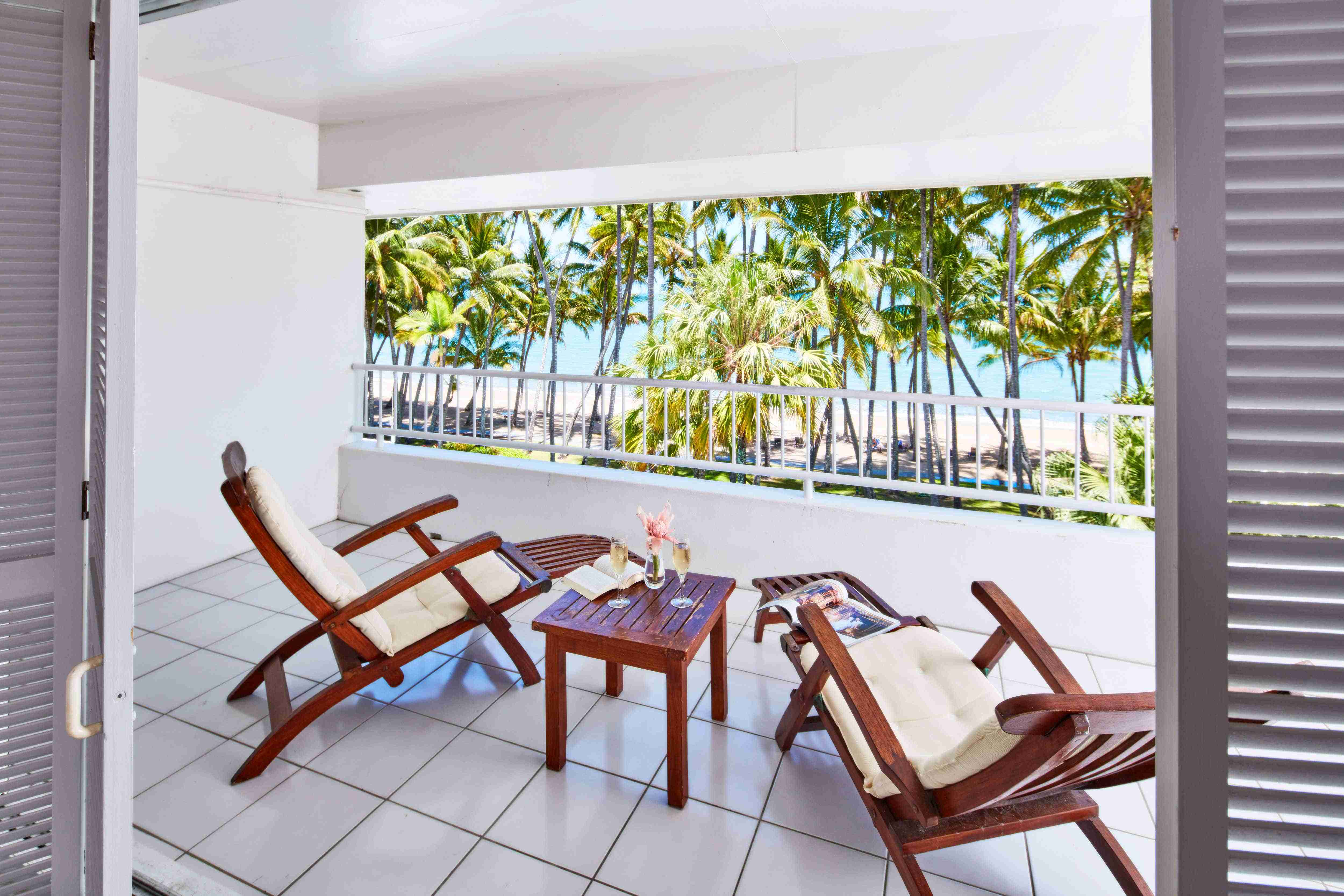 Alamanda Palm Cove Lancemore Boutique Luxury Accomodation Two Bedroom Apartment 3